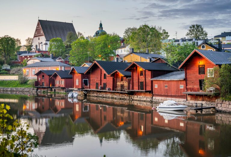 Idyllic Towns_Porvoo_red ochre buildings 2 - Niko Laurila